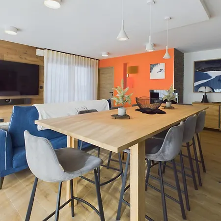 Apartment Appart Neuf Skis Aux Pieds Avec Cheminee Et Balcons - - Fr-1-664-17 Courchevel
